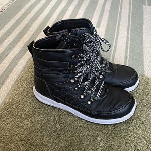 Weatherproof Costco Boot 